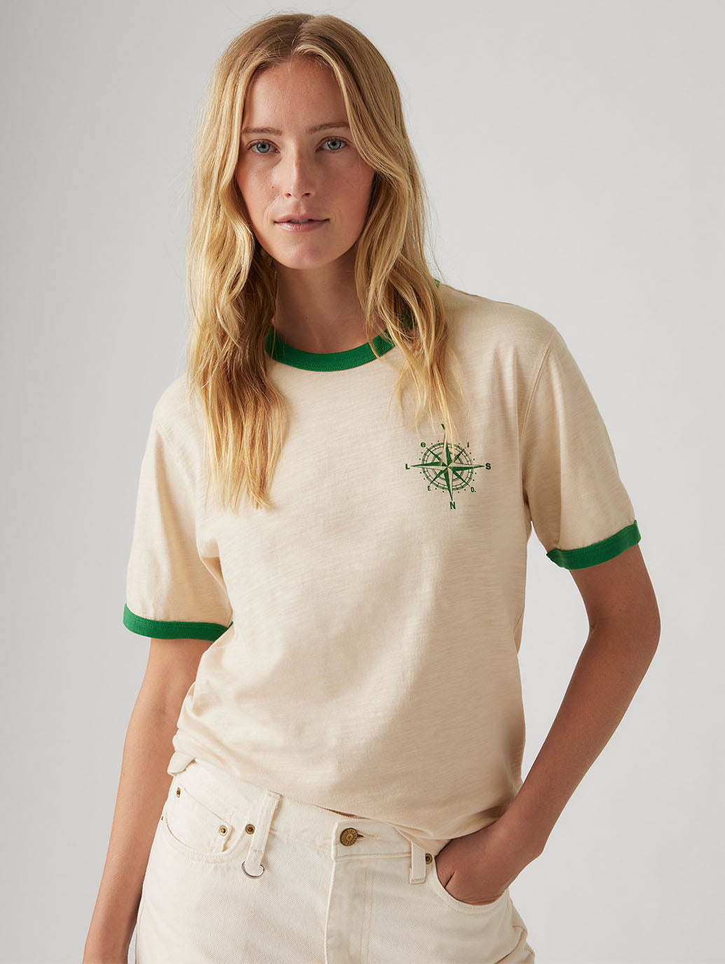 LEVI’S® X END RINGER Tシャツ グリーン